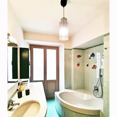 Apartamento Due Dei Mille. Incantevole Casa In Centro Ad
