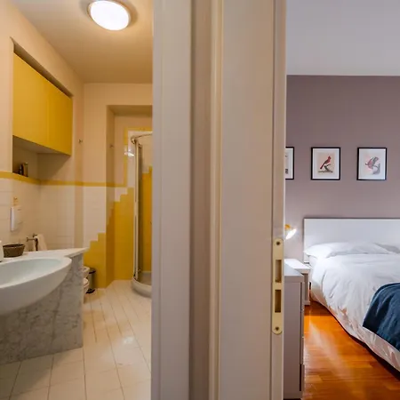 Due Dei Mille. Incantevole Casa In Centro Ad 아파트 *