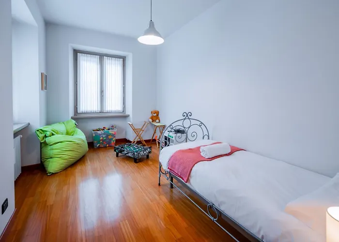 Due Dei Mille. Incantevole Casa In Centro Ad Appartement Alba (Piedmont)