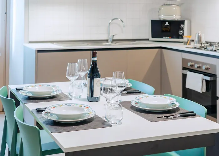 Appartement Due Dei Mille. Incantevole Casa In Centro Ad Alba (Piedmont)